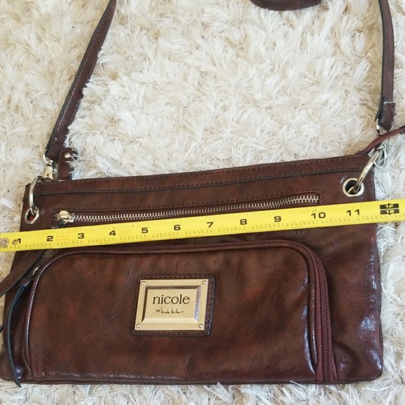 Nicole by Nicole Miller. - Picture 7 of 8